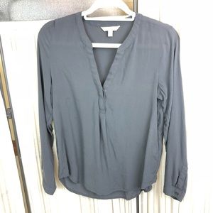 Banana Republic Pull Over Shirt
